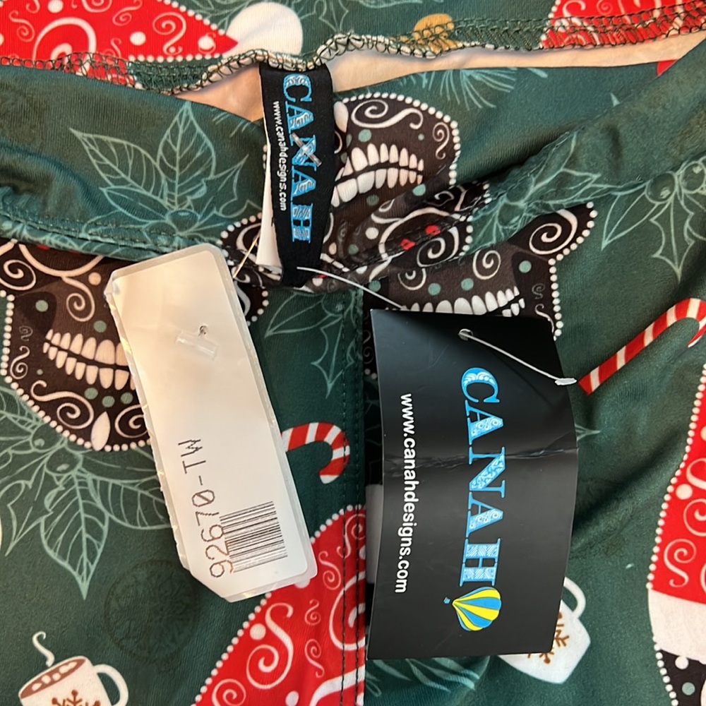 NWT Christmas leggings - Picture 3 of 4